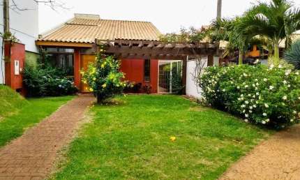 CASA À VENDA EM CONDOMINIO | 2QUARTOS SENDO 1 SUITE | CHURRASQUEIRA | PIRACICABA