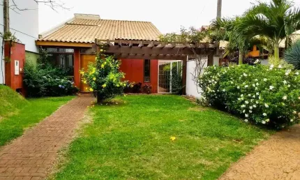 CASA À VENDA EM CONDOMINIO | 2 QUARTOS C/ 1 SUITE | CONCEITO ABERTO | PIRACICABA