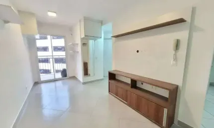 Apartamento com planejado e varanda em localização privilegiada