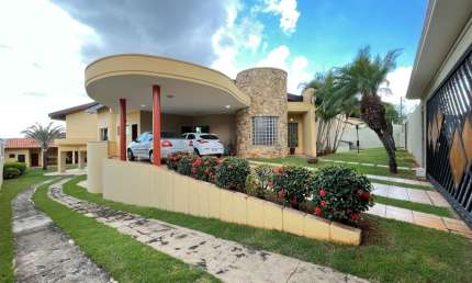 Casa com 4 quartos à venda no Jardim Colina, Americana 