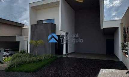 Casa com 3 quartos à venda na Rua Doutor Joaquim Rocha Filho, Alvorada, Itumbiara