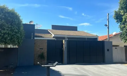 Casa com 3 quartos à venda na Vila Nova, Três Lagoas 