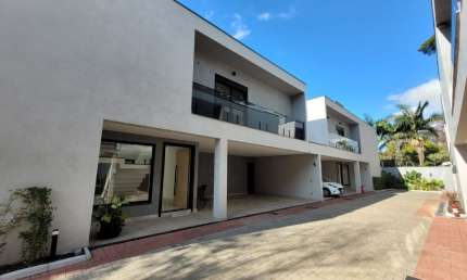 Casa nova  em condomínio com 4 quartos  no jardim Petrópolis, Sp