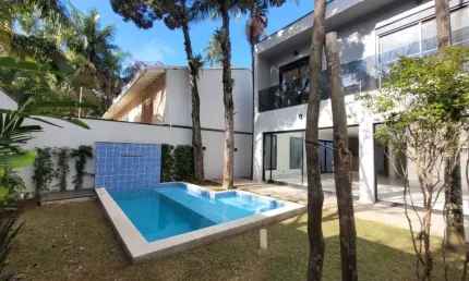Casa nova  em condomínio com 4 quartos  no jardim Petrópolis, Sp