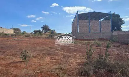 Lote a venda, bairro santo eduardo 738 m², Paracatu-MG