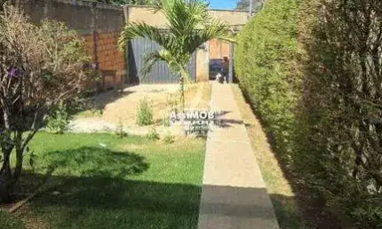 Casa para venda rua da biquinha,306 cs a - vista alegre/mg