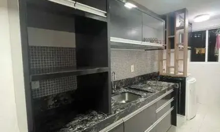 Apartamento 1 suite e 1 dormitório mobiliado no Centro de Itajaí Prox a Univali. Financiável