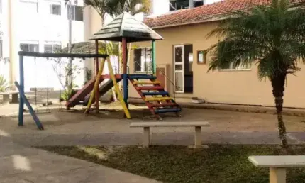Bairro Fazenda! Apartamento de 02 dormitórios com móveis planejados Financiável