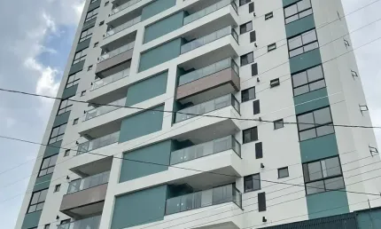 Prox. a Univali. Apartamento novo de 1 suite e 1 dormitório 1º morador  Móveis planejados Dom Bosco