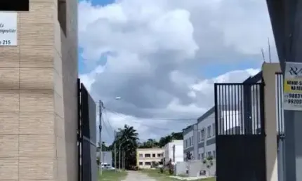 Apartamento à venda no MORADA DAS MANGUEIRAS , QUINTAS DO PICUAIA , Lauro de Freitas, BA