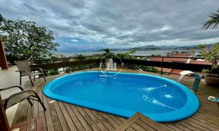 Casa com 4 quartos à venda na Rua Aldo Luz, 1, Itaguaçu, Florianópolis