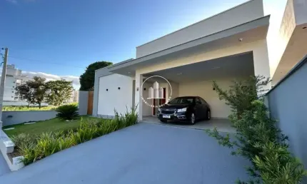 Casa 164m² com 3 quartos e suítes na pedra branca - est