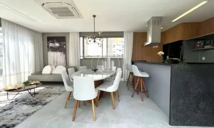 Apartamento com 3 quartos à venda na Rua Presidente Nereu Ramos, 1, Centro, Florianópolis