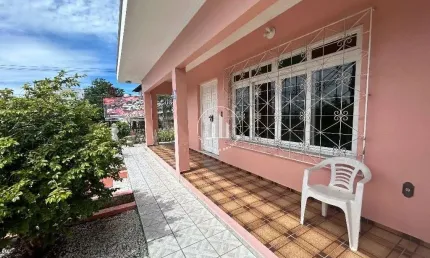 Casa com 3 quartos à venda na Rua Frederico Afonso, 4334, Ponta de Baixo, São José