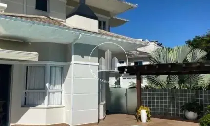 Casa em cidade universitária pedra branca - palhoça - est