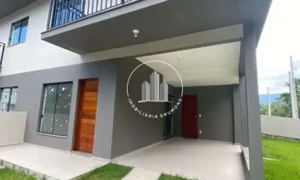 Sobrado geminado 2 quartos com 2 suítes e 102m² - forquilhas - est
