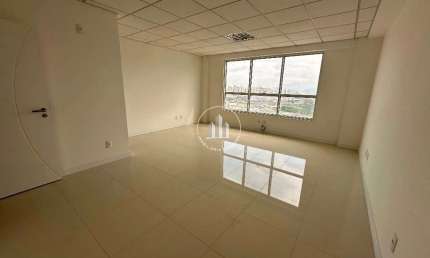 Sala comercial à venda na Rua Sebastião Furtado Pereira, 1, Barreiros, São José
