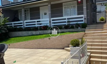 Casa com 3 quartos à venda na Rua Rosa Emília da Costa, 95, Centro, São José