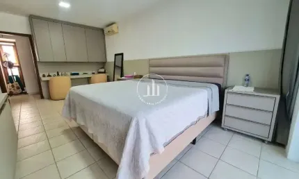Casa com 3 quartos à venda na Rua Vergilino Domingos da Silva, 270, Serraria, São José