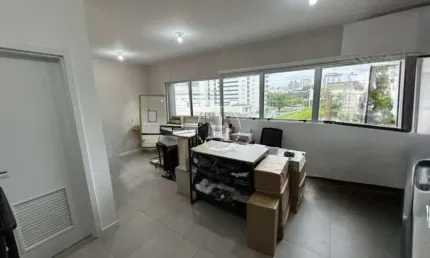 Sala comercial à venda na Avenida Santa Catarina, 1197, Balneário, Florianópolis