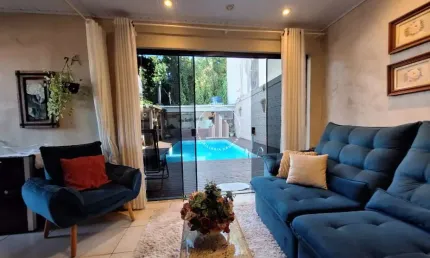 Casa com 3 quartos à venda na Rua Guararema, 27, Ponta de Baixo, São José