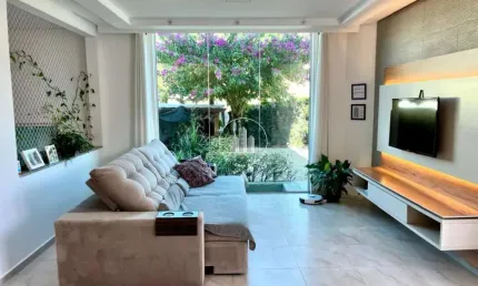 Casa com 3 Quartos sendo 2 Suítes - Ponta de Baixo - EST