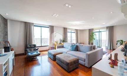 Apartamento tipo para venda com 4 quartos, sendo 2 suítes, 285m²