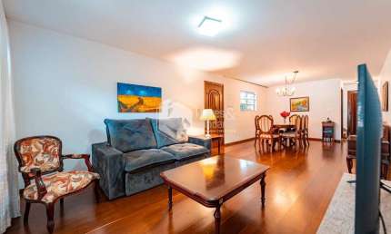 Casa tipo para venda com 3 quartos, sendo 1 suíte, 160m²