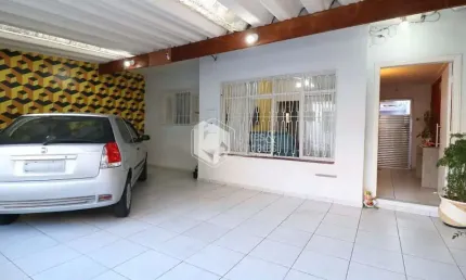 Casa tipo para venda em Vila Inglesa com 3 quartos, sendo 1 suíte, 179m²