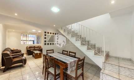 Sobrado para venda em Chora Menino com 3 quartos, sendo 1 suíte, 150m²