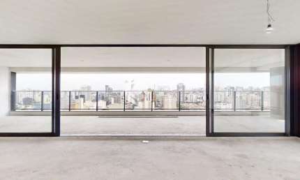 Apartamento tipo para venda com 4 quartos, sendo 4 suítes, 231m²
