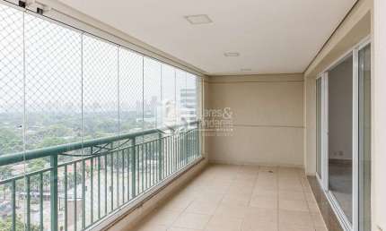 Apartamento tipo para venda com 3 quartos, sendo 3 suítes, 190m²