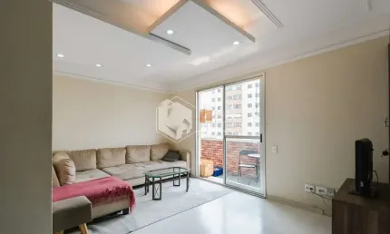 Apartamento tipo para venda em Vila Gumercindo com 3 quartos, sendo 1 suíte, 76m²