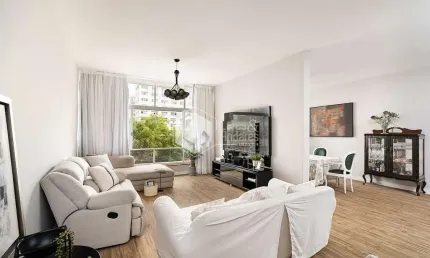 Apartamento tipo para venda com 5 quartos, sendo 2 suítes, 294m²