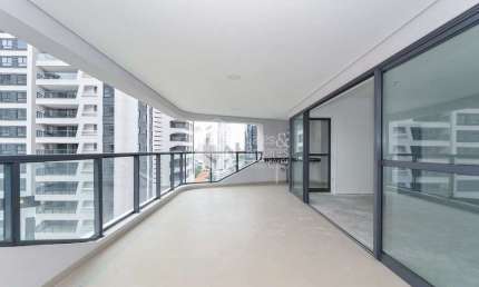 Apartamento tipo para venda com 3 quartos, sendo 3 suítes, 162m²