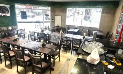 Ponto à venda, restaurante equipado e mobiliado a venda em localização privilegiada próximo do metr