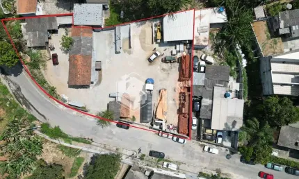 Terreno à venda na Rua Francisco Bazin, 52, Jaraguá, São Paulo