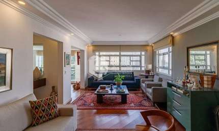 Apartamento tipo para venda com 4 quartos, sendo 4 suítes, 223m²