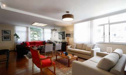 Apartamento tipo para venda com 3 quartos, sendo 1 suíte, 198m²