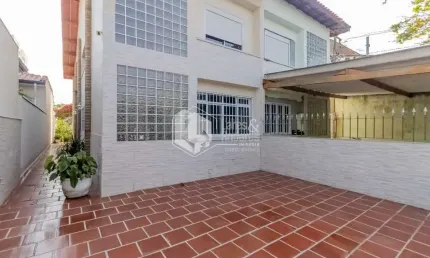 Casa tipo para venda em Caxingui com 3 quartos, sendo 1 suíte, 151m²