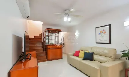 Sobrado para venda em Jardim Promissão com 3 quartos, sendo 2 suítes, 158m²