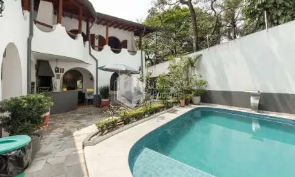 Casa tipo para venda em Brooklin com 5 quartos, sendo 3 suítes, 465m²