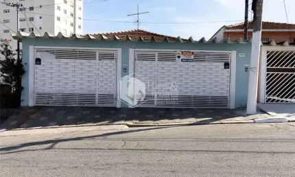 Casa tipo para venda em Vila Romero com 5 quartos, 215m²
