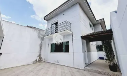 Sobrado para venda em Parada Inglesa com 3 quartos, sendo 2 suítes, 180m²