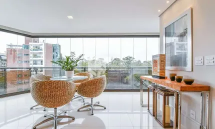 Apartamento tipo para venda em Vila Nova Conceição com 3 quartos, sendo 3 suítes, 244m²