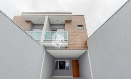Sobrado para venda com 3 quartos, sendo 3 suítes, 139m²