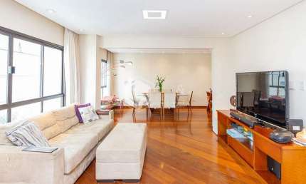 Apartamento tipo para venda com 4 quartos, sendo 2 suítes, 223m²