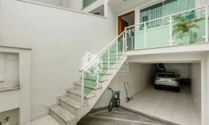 Sobrado para venda em Chácara Inglesa com 3 quartos, sendo 1 suíte, 136m²