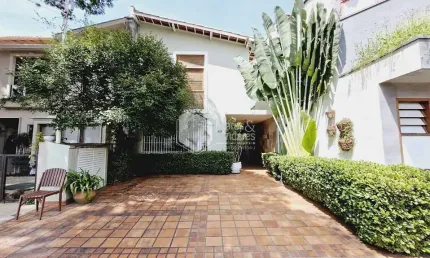 Casa de vila para venda em Jardim Paulista com 3 quartos, sendo 3 suítes, 216m²