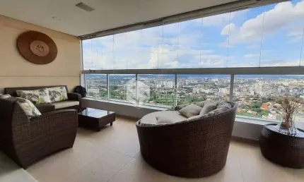 Duplex para venda em Alto da Lapa com 4 quartos, sendo 4 suítes, 419m²